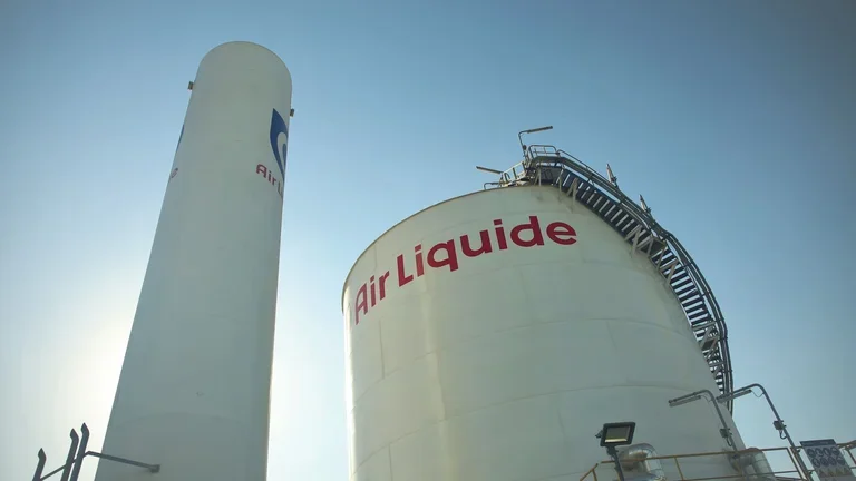 image from air liquide egypt used as a cover image for a blog about renewable hydrogen